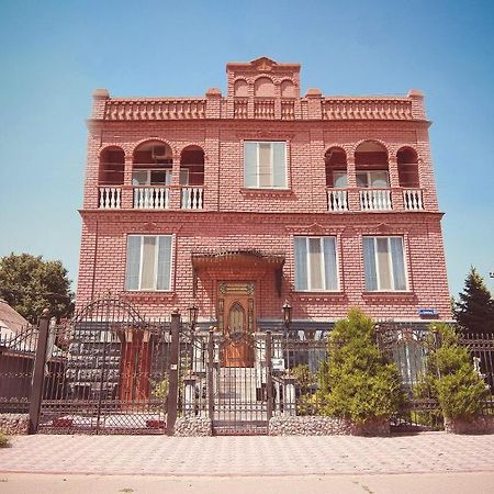 Versal Hotel Herszon Kültér fotó
