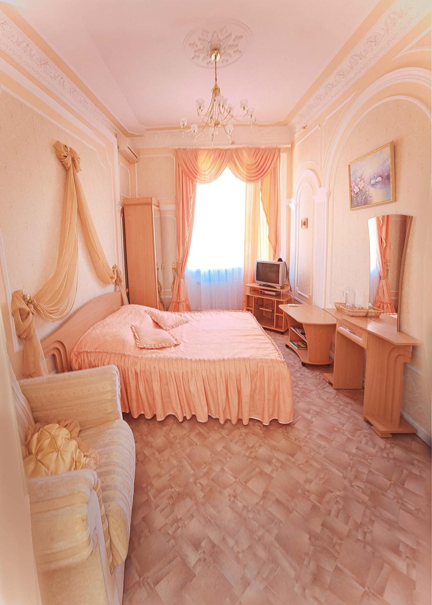 Versal Hotel Herszon Szoba fotó