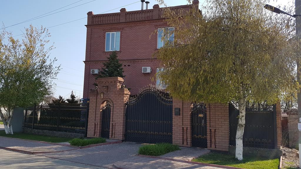 Versal Hotel Herszon Kültér fotó