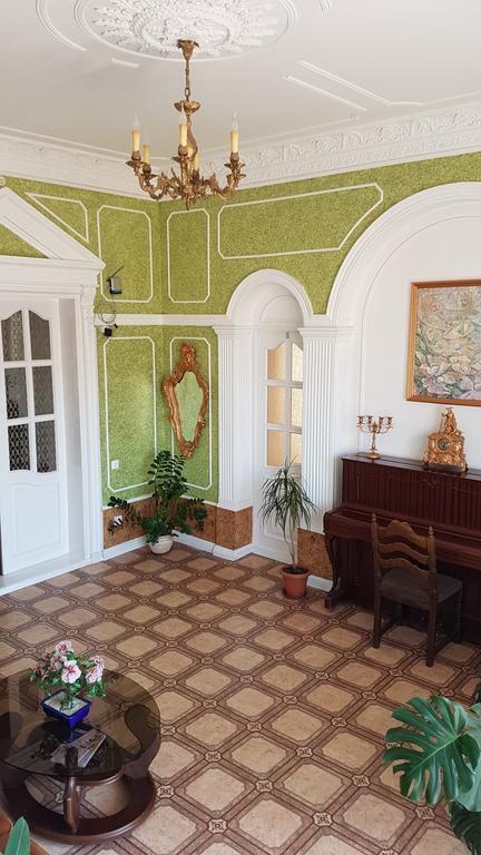 Versal Hotel Herszon Kültér fotó